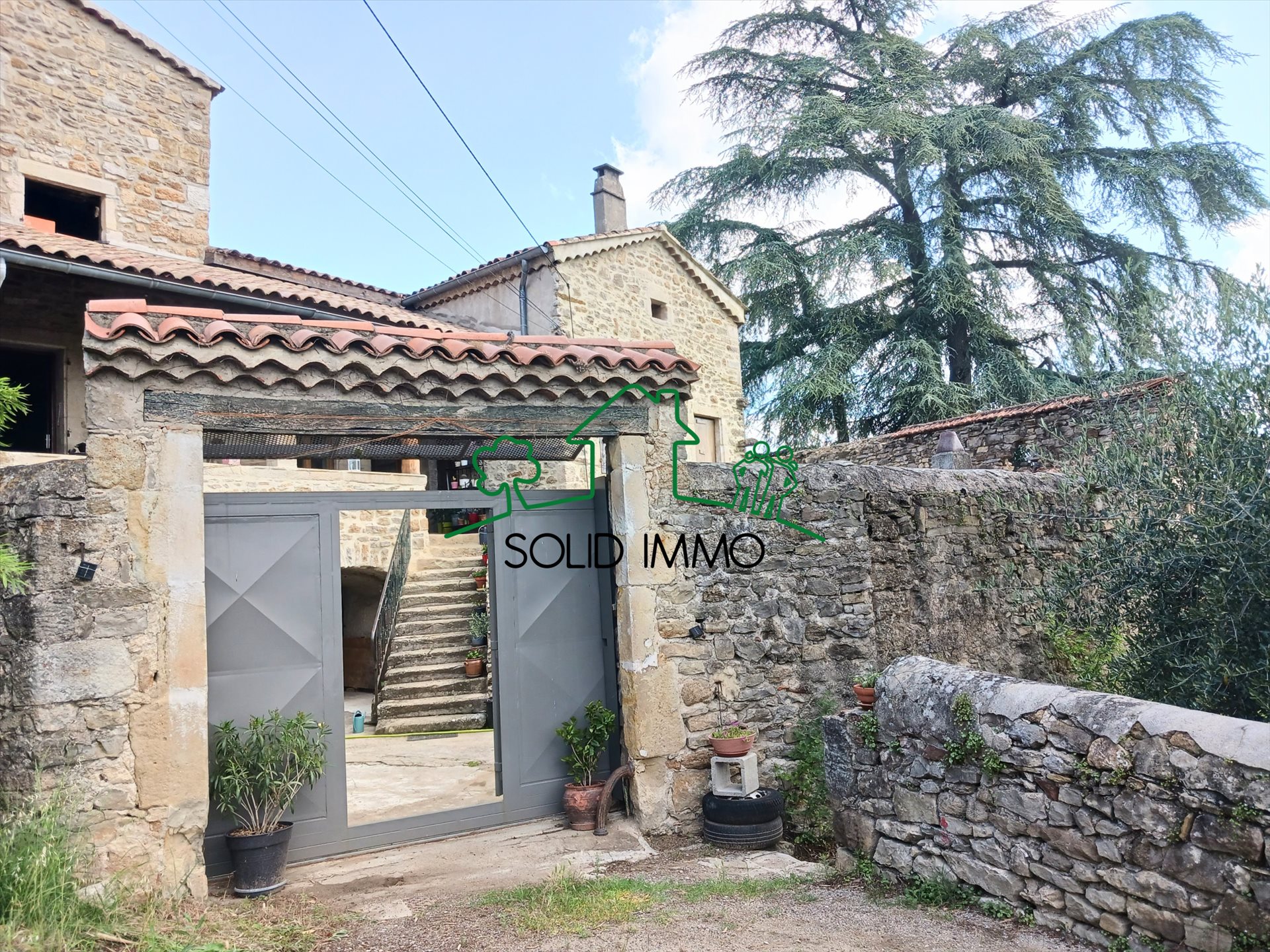 Maison à vendre, 150m², Saint-Étienne-de-Fontbellon