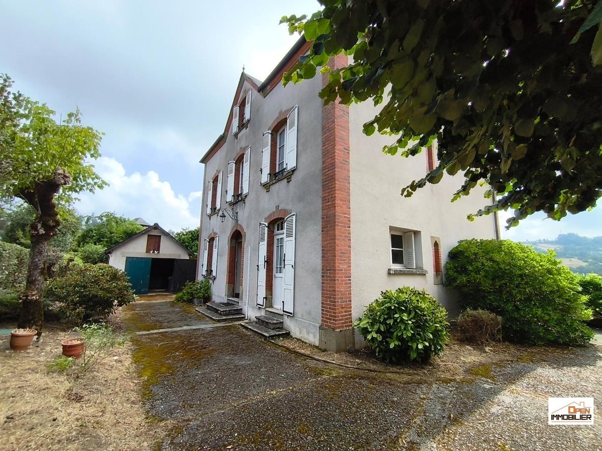 Maison à vendre, 188m², Dampniat