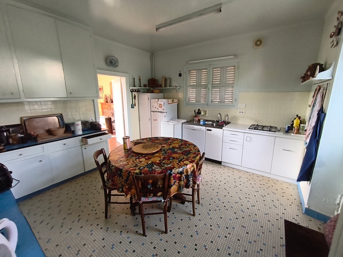 Maison à vendre, 188m², Dampniat