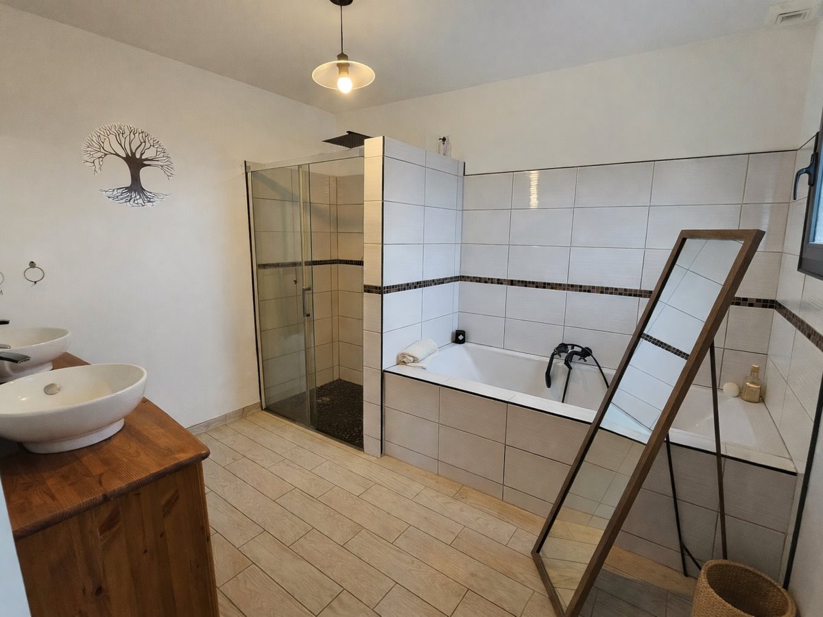 Maison à vendre, 135m², Sauviat-sur-Vige