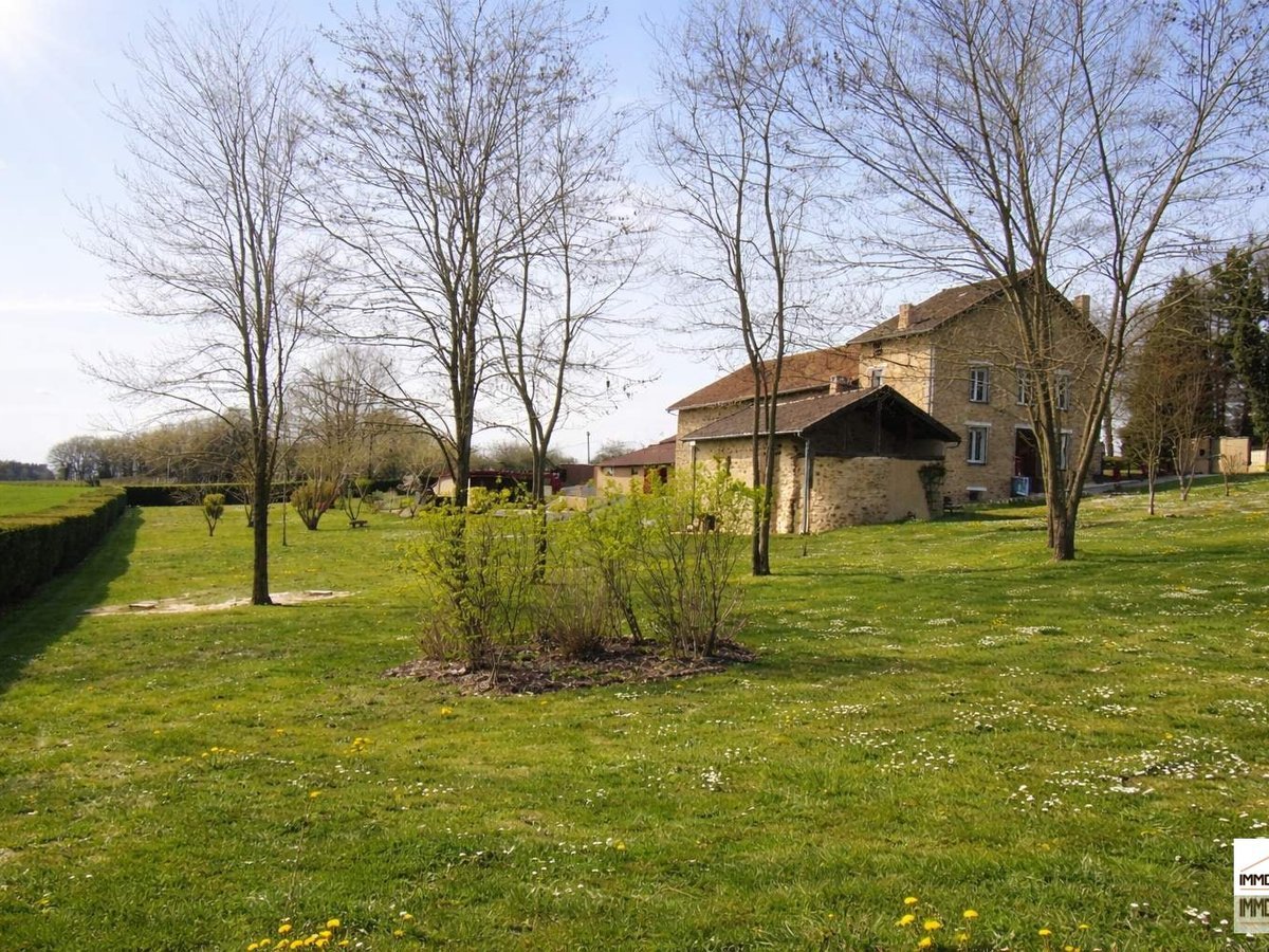 Maison à vendre, 162m², Saint-Léonard-de-Noblat