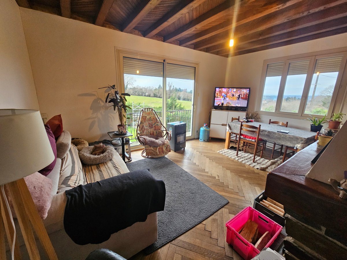 Maison à vendre, 97m², Châteauneuf-la-Forêt