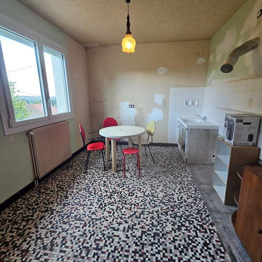 Maison à vendre, 90m², Châteauneuf-la-Forêt