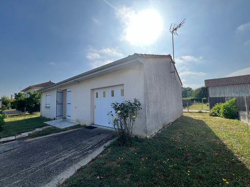 Maison 3 pièces 62 m² · à Saint-Aigulin · 62 m² · 137 000 €