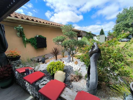 Maison 4 pièces 160 m² · à Saint-Aubin-de-Blaye · 160 m² · 260 000 €