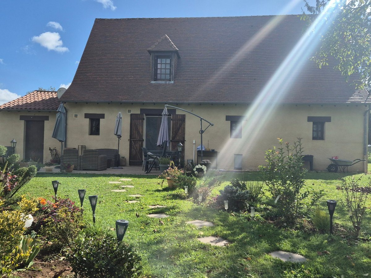 Maison à vendre, 114m², Meyrals