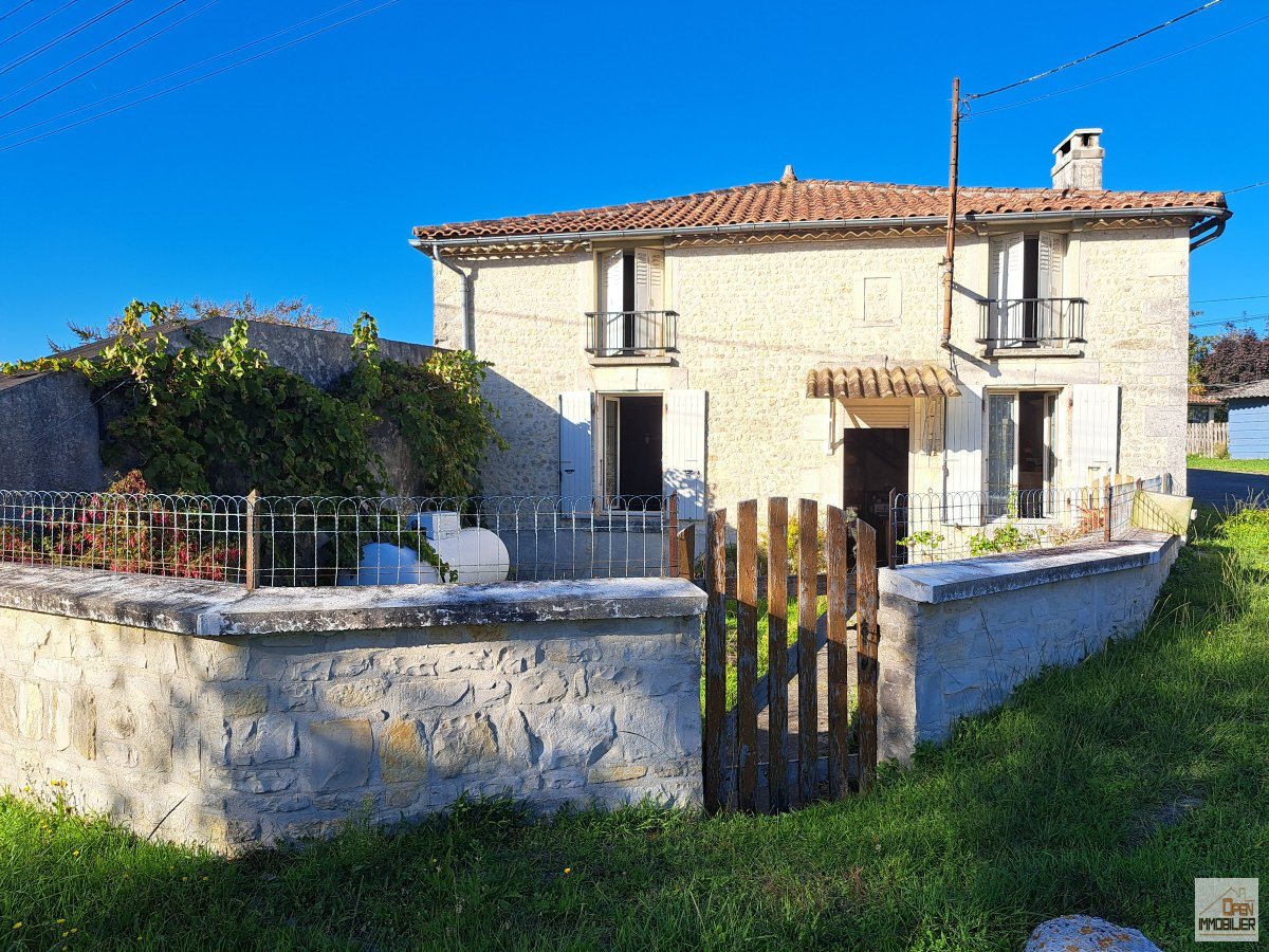 Maison à vendre, 152m², Condéon