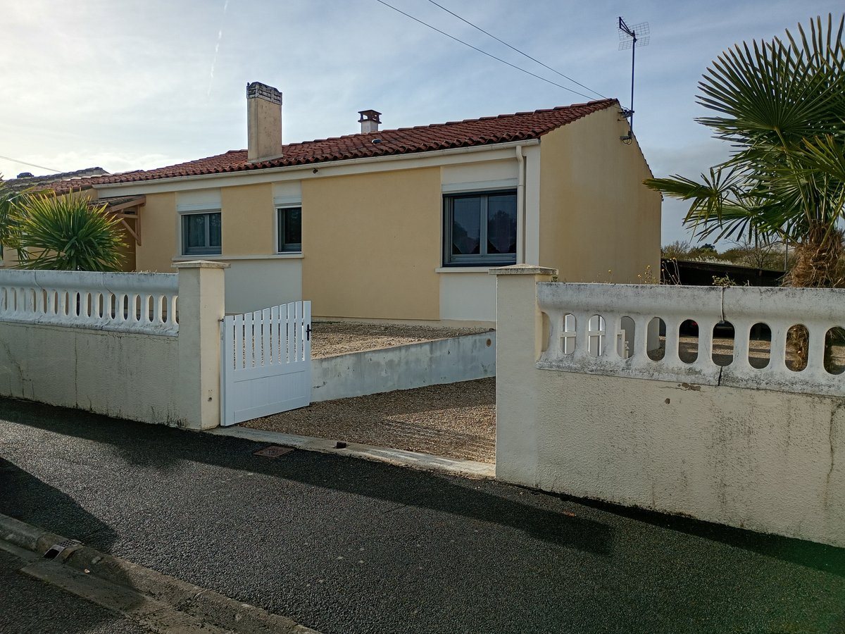 Maison à vendre, 74m², Châteaubernard
