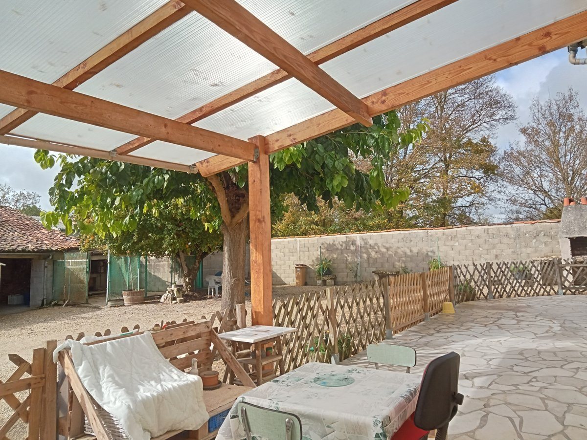 Maison à vendre, 129m², Sainte-Sévère