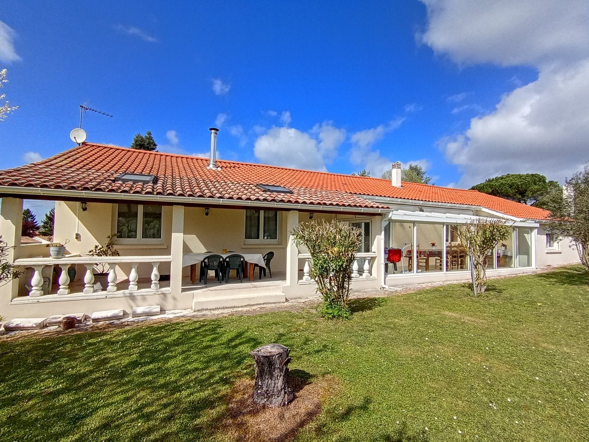 Maison à vendre, 105m², Louzac-Saint-André