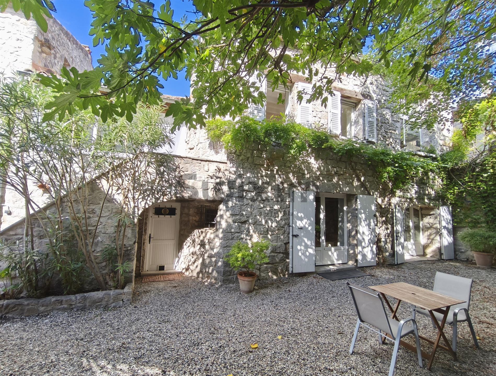 Maison à vendre, 166m², Vallon-Pont-d'Arc
