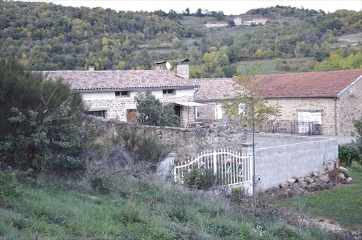 Maison 10 pièces 380 m² · à Vanosc · 380 m² · 695 000 €