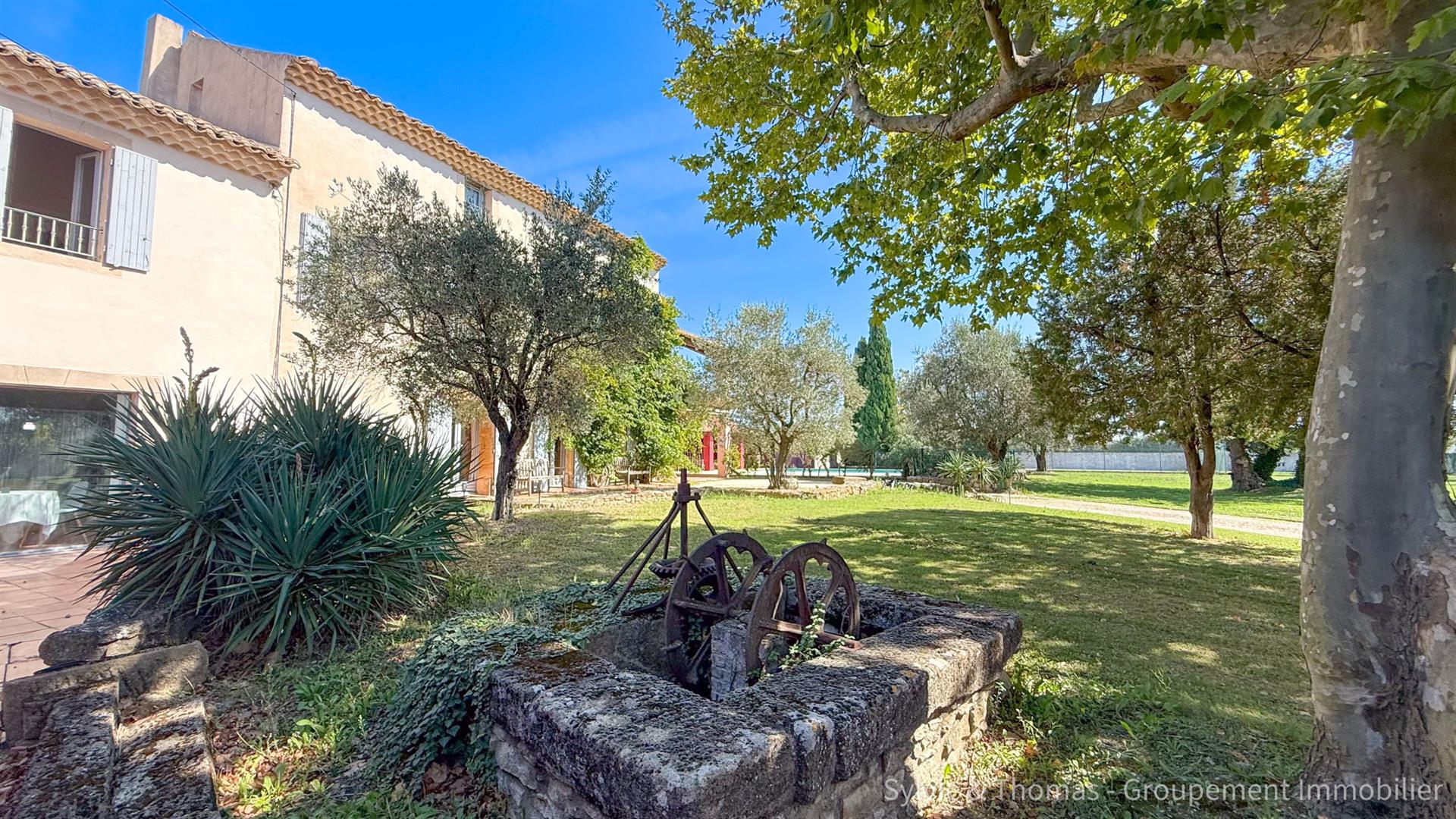 Maison à vendre, 324m², Caderousse