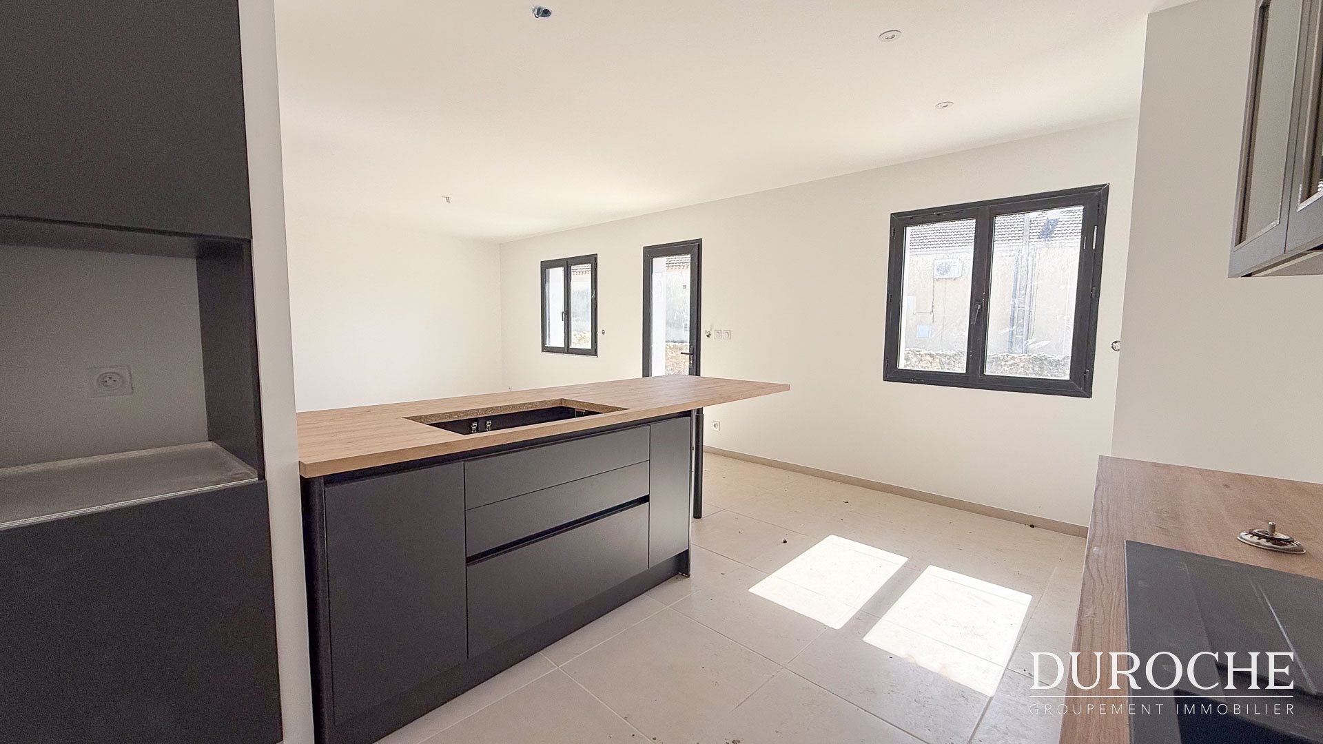 Maison à vendre, 114m², Camaret-sur-Aigues