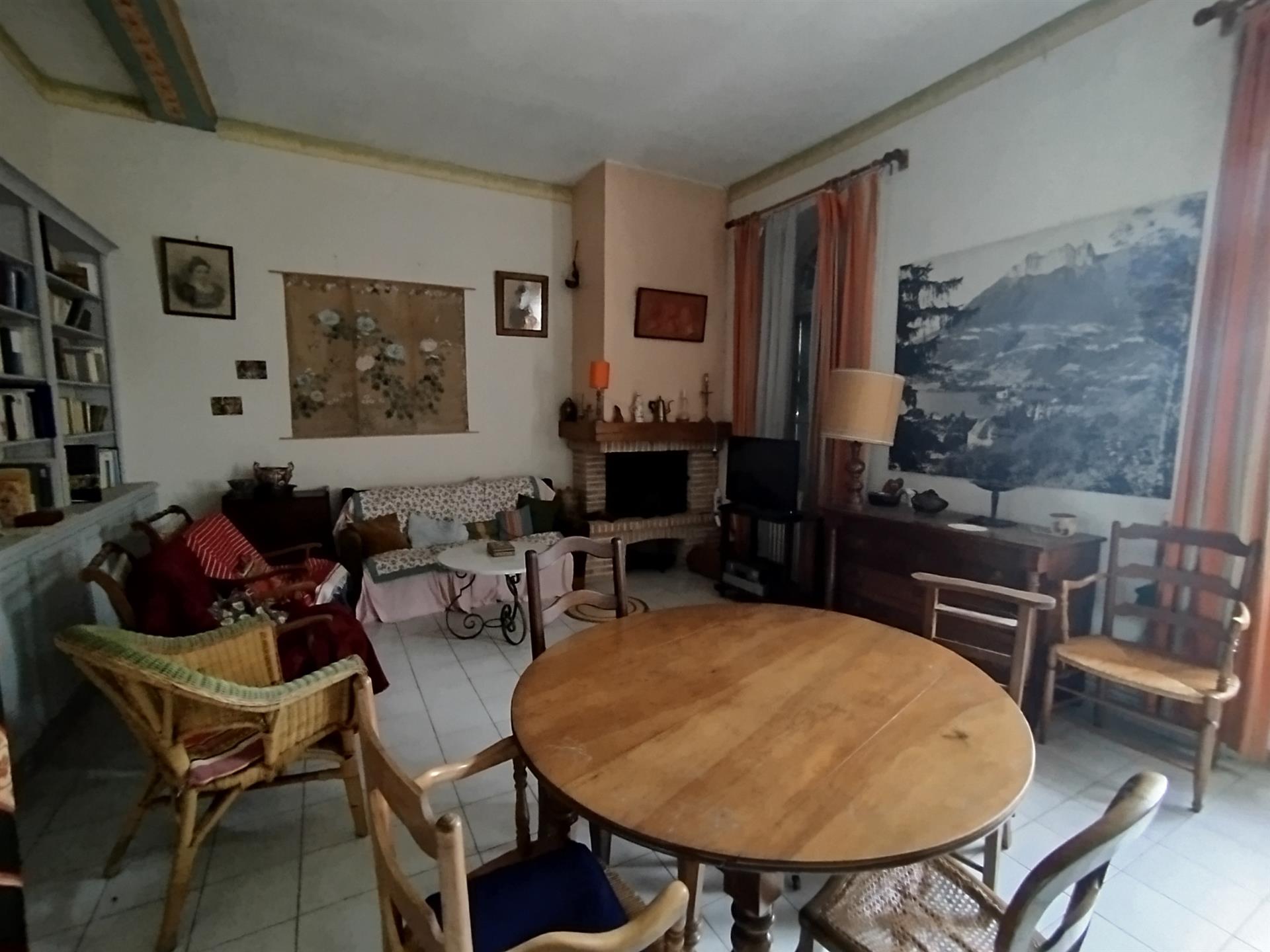 Maison à vendre, 250m², Saint-Trivier-de-Courtes
