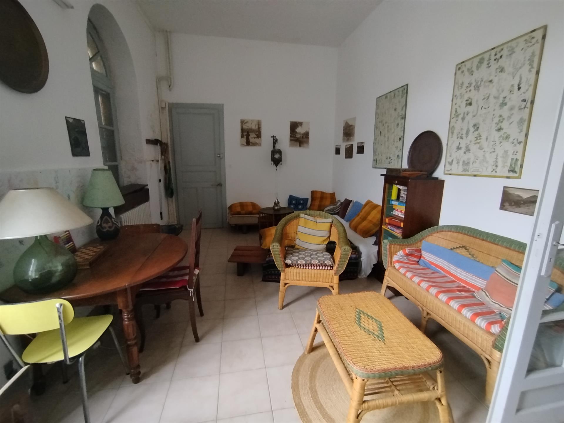 Maison à vendre, 250m², Saint-Trivier-de-Courtes