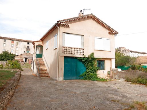 Maison 5 pièces 118 m² · à Le Poujol-sur-Orb · 118 m² · 207 000 €