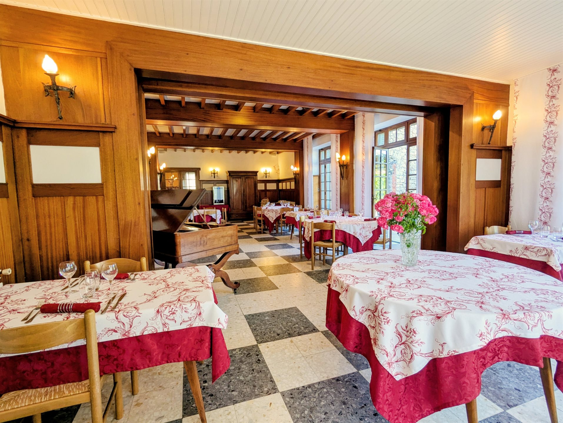 Maison à vendre, 850m², Ceilhes-et-Rocozels