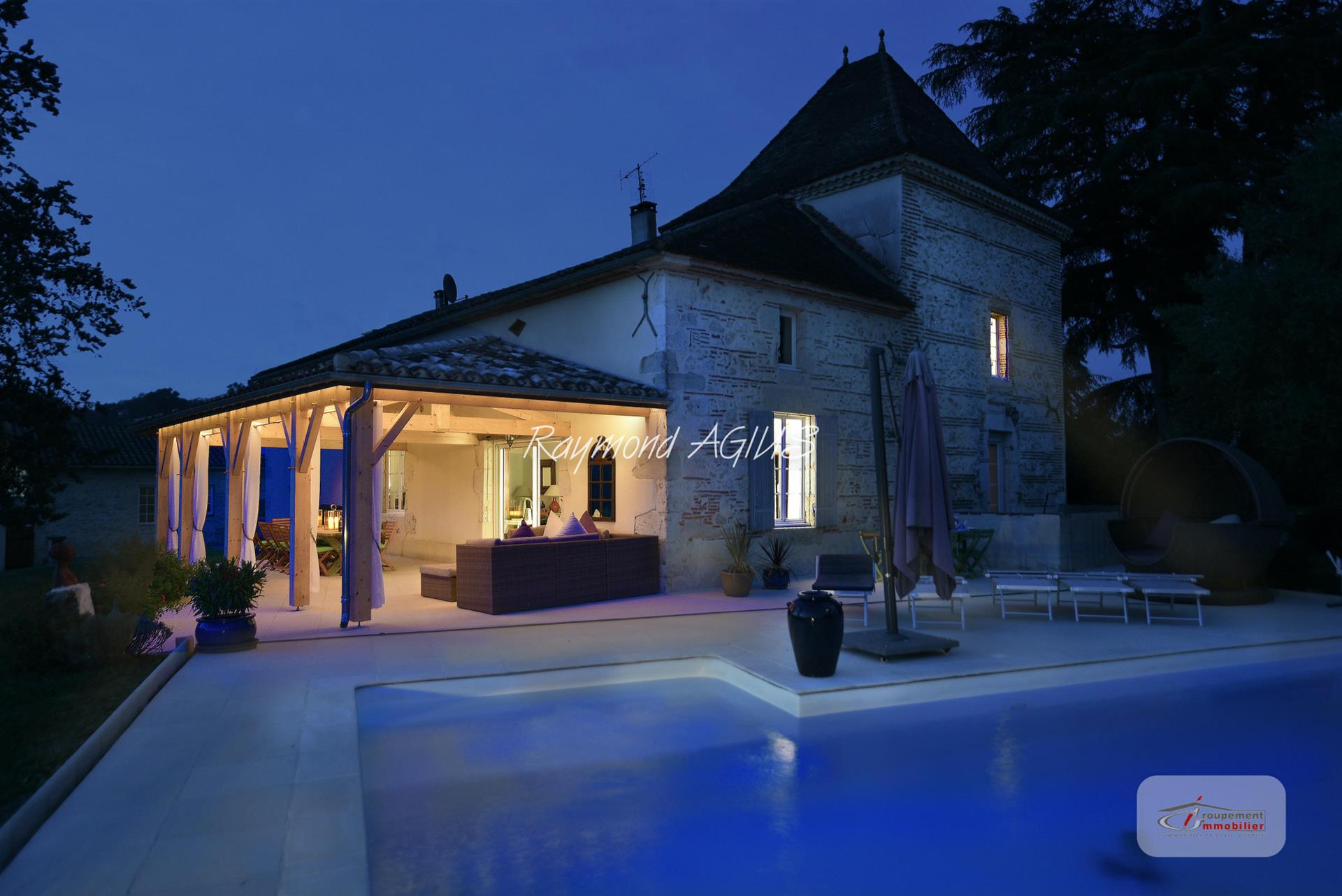Maison à vendre, 515m², Castelmoron-sur-Lot
