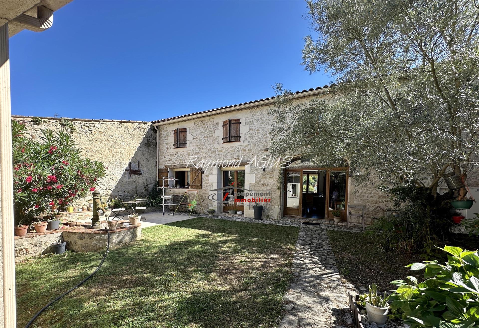 Maison à vendre, 265m², Saint-Méard-de-Gurçon