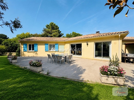 Maison 6 pièces 130 m² · à Saint-Pierre-d'Eyraud · 130 m² · 262 000 €