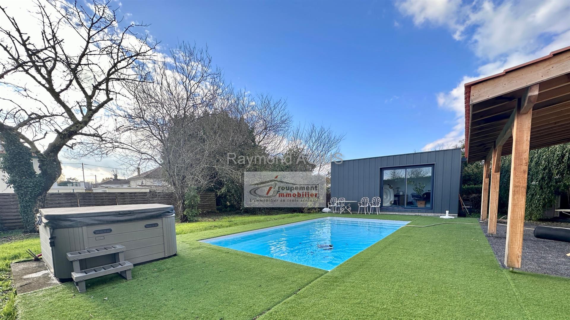 Maison à vendre, 120m², Pineuilh