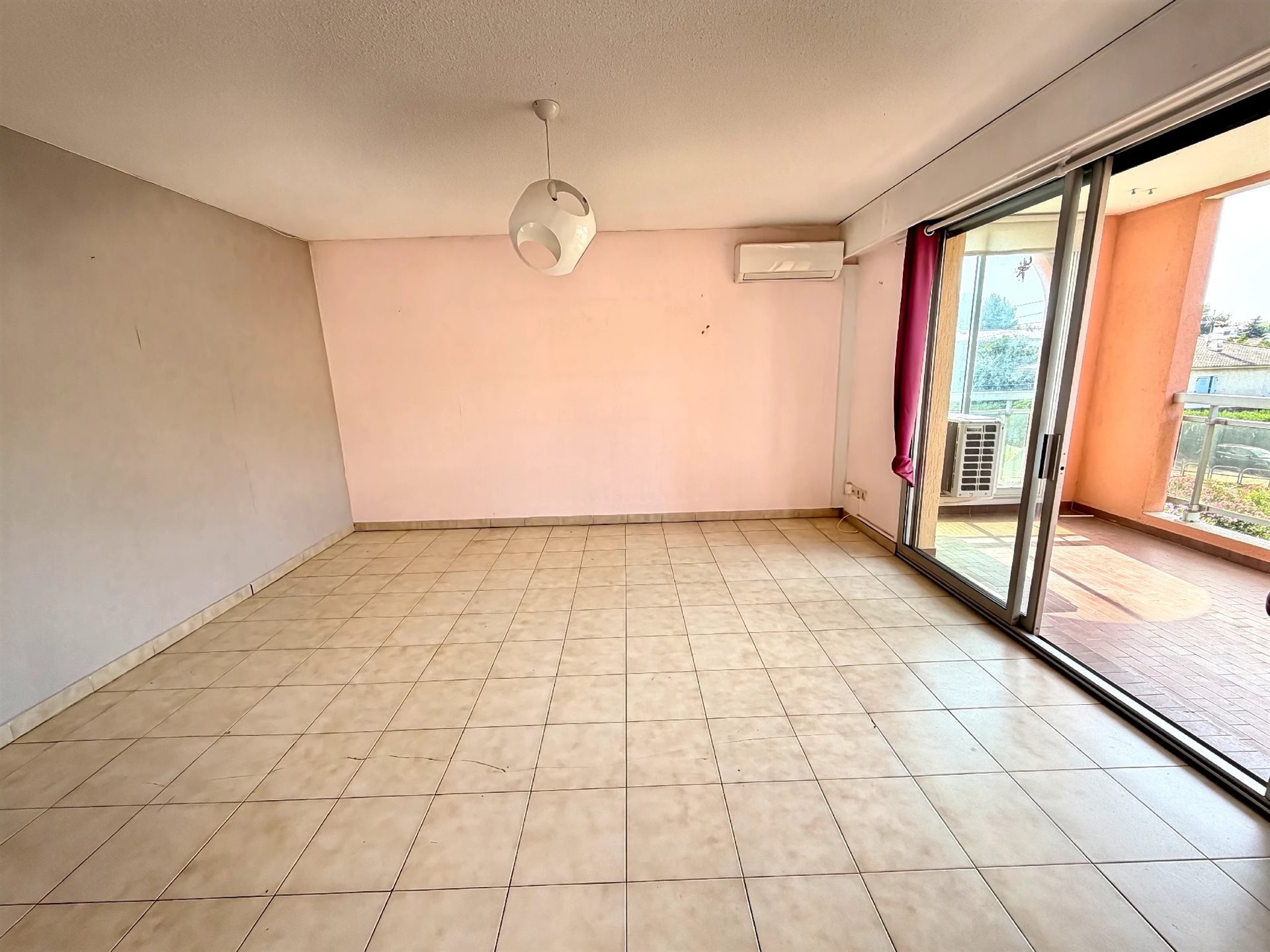 Appartement à vendre, 47m², Fréjus