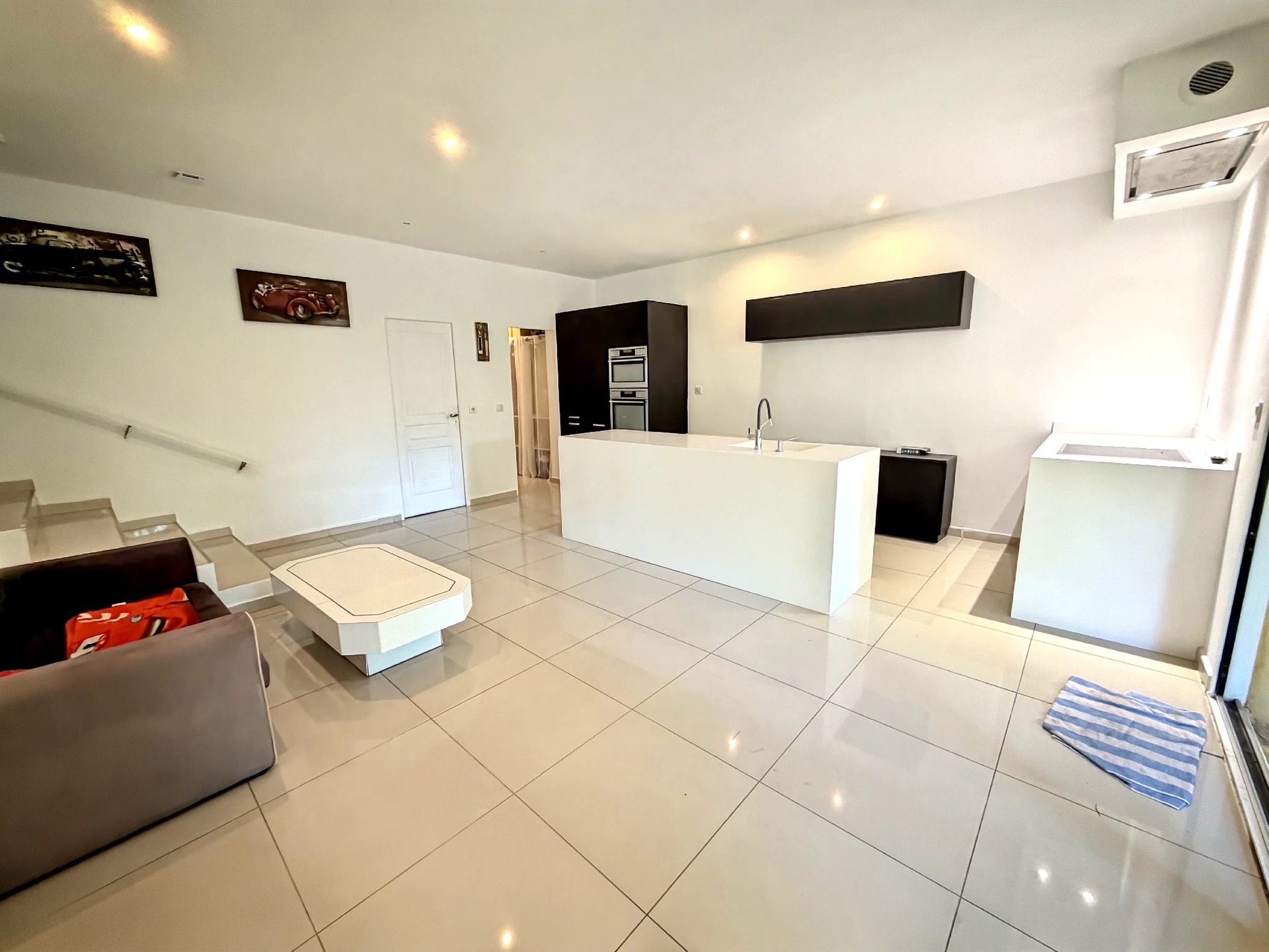 Maison à vendre, 92m², Fréjus