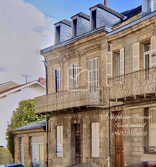 Maison 9 pièces 230 m² · à Gourdon · 230 m² · 29 800 €