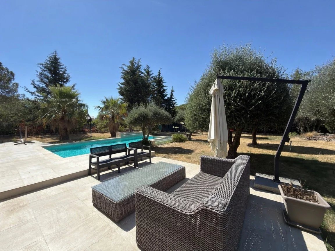 Maison à vendre, 135m², Saint-Cézaire-sur-Siagne