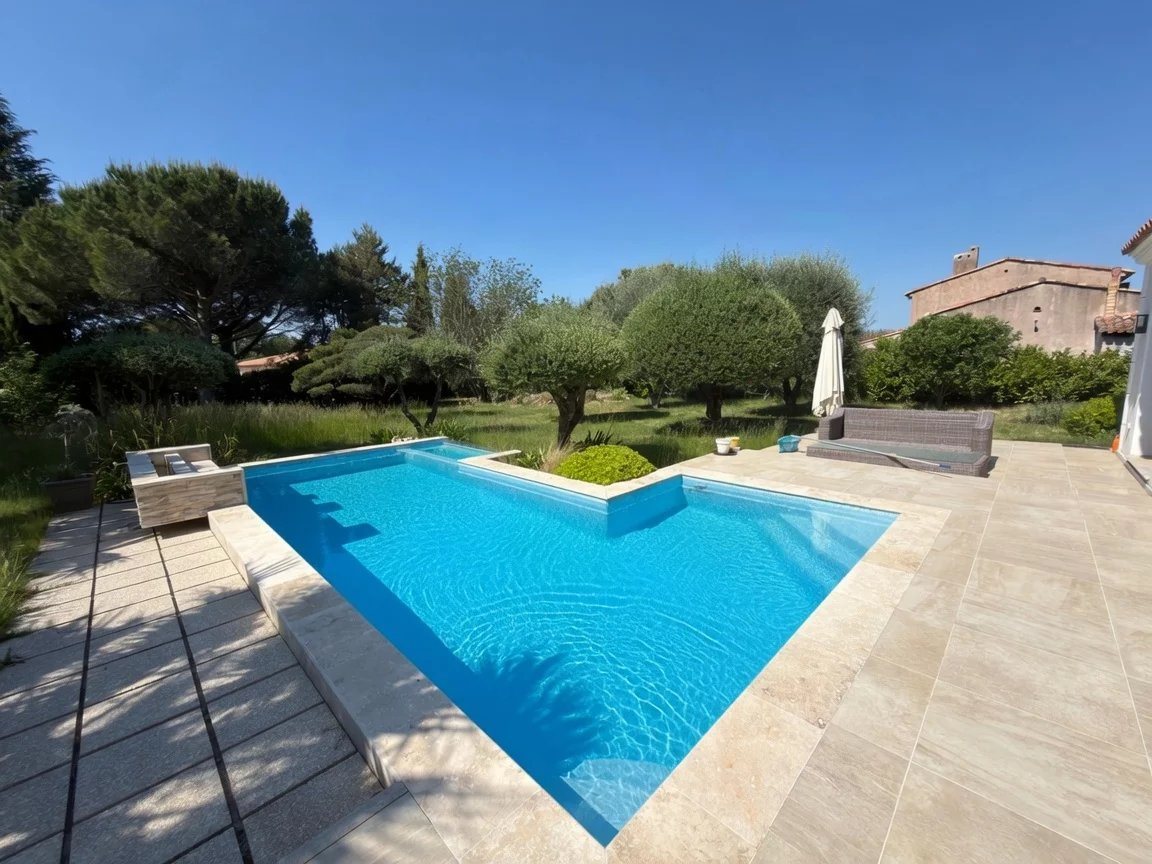 Maison à vendre, 135m², Saint-Cézaire-sur-Siagne