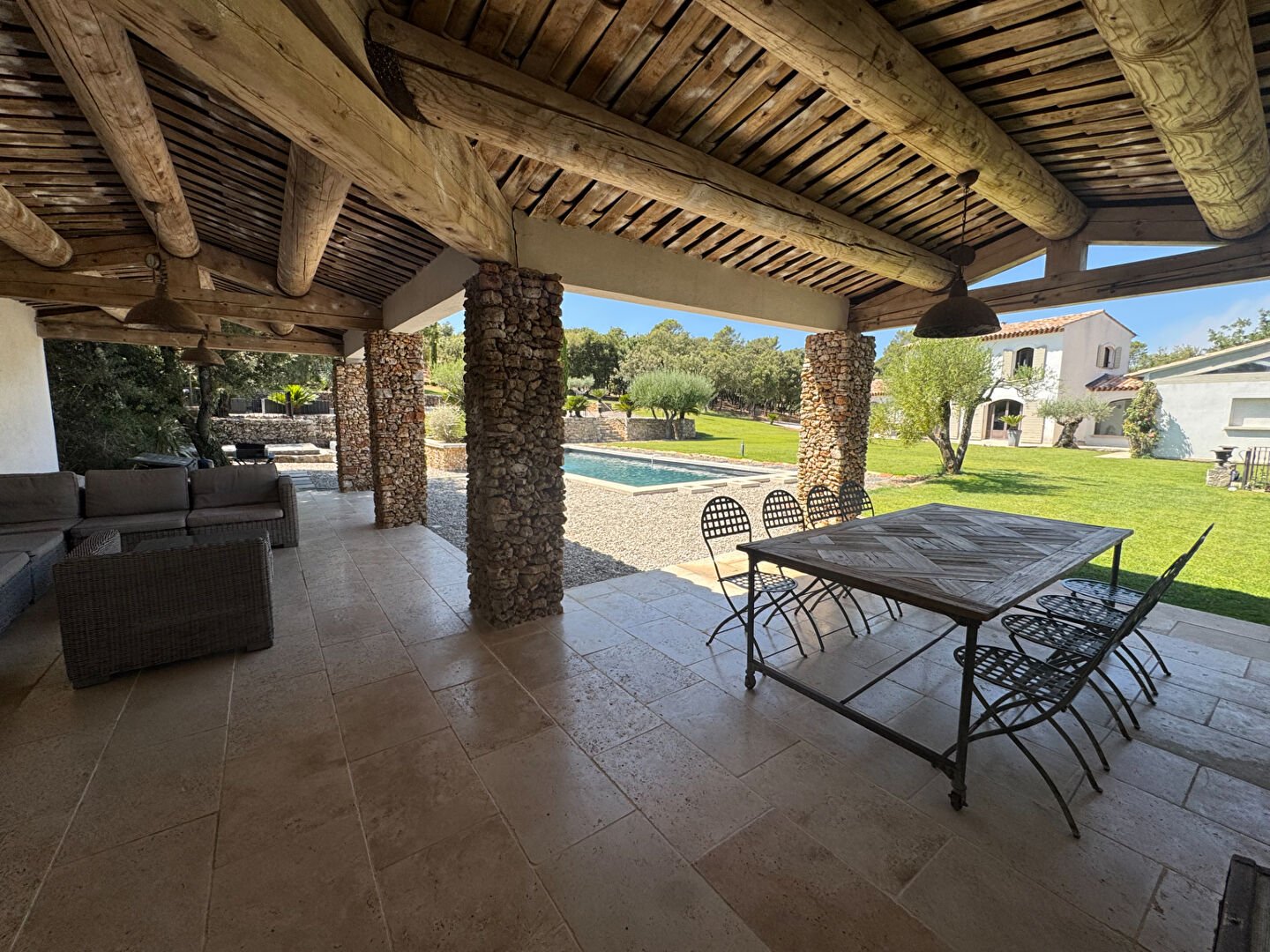 Maison à vendre, 238m², Besse-sur-Issole