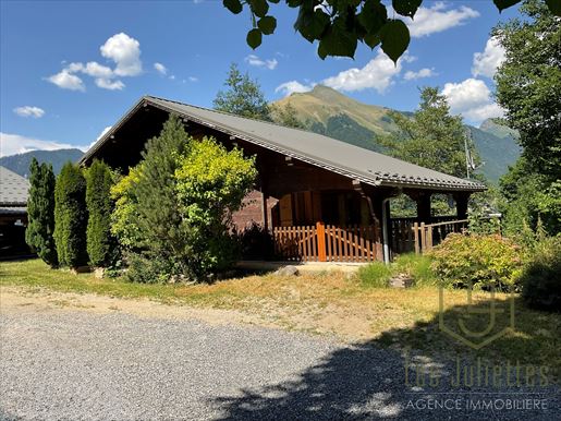 4 pièces 118 m² · à La Côte-d'Arbroz · 118 m² · 610 000 €