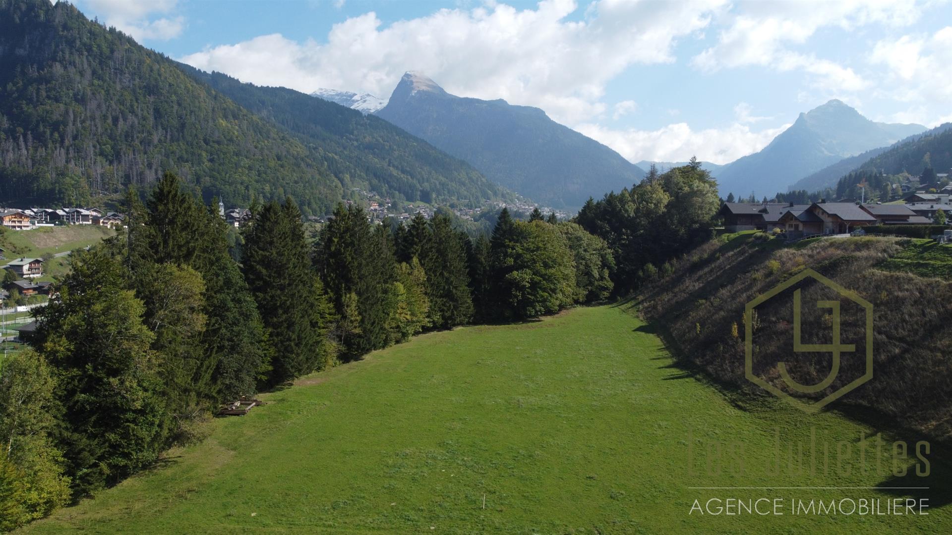 Krunt, 745 m²