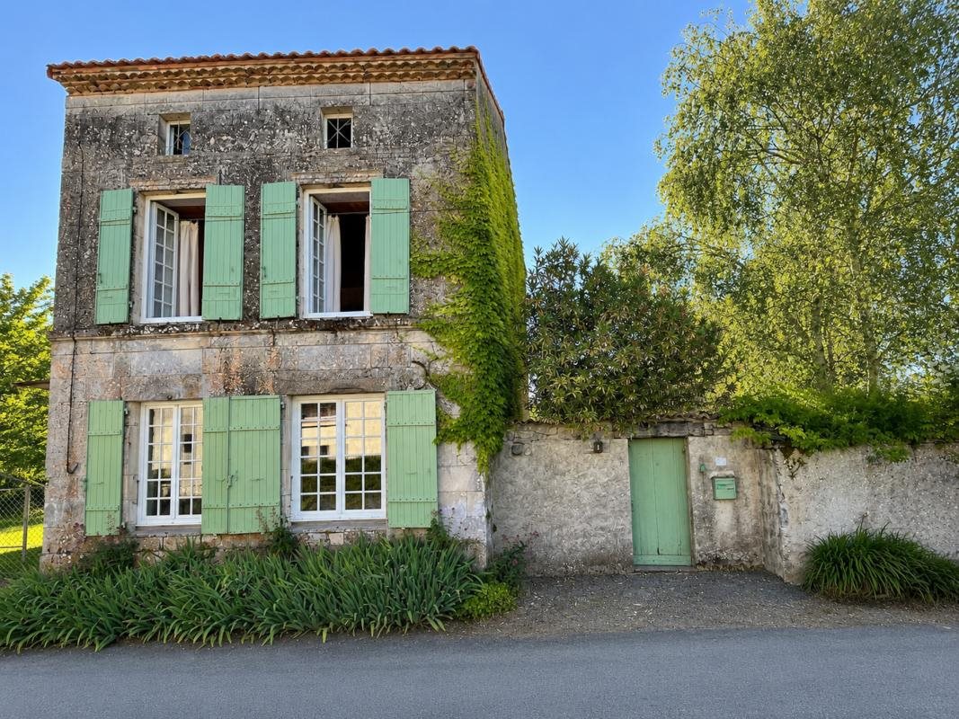 Maison à vendre, 159m², Semussac