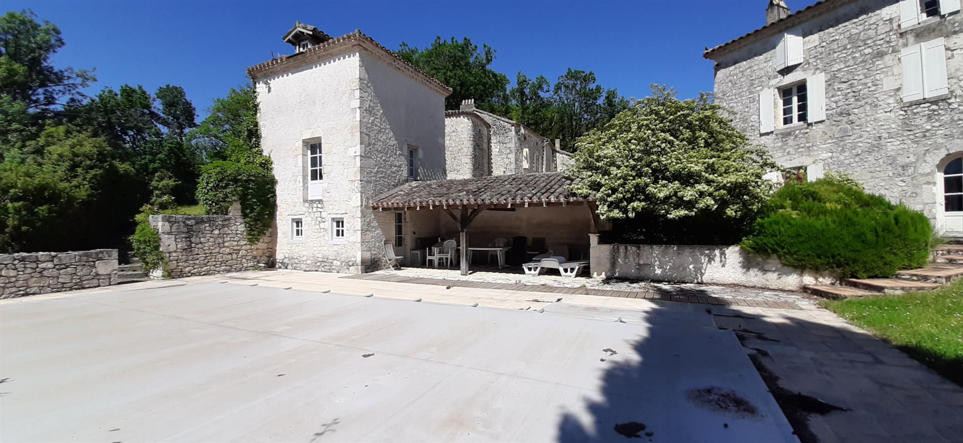 Maison à vendre, 260m², Roquecor