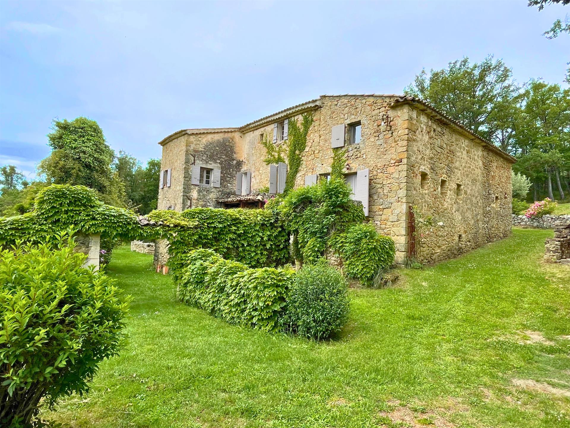Maison à vendre, 273m², Apt