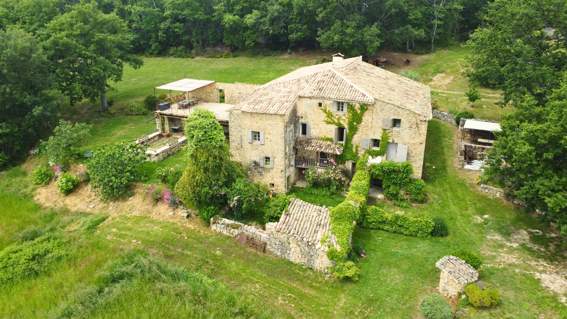 Maison à vendre, 273m², Apt