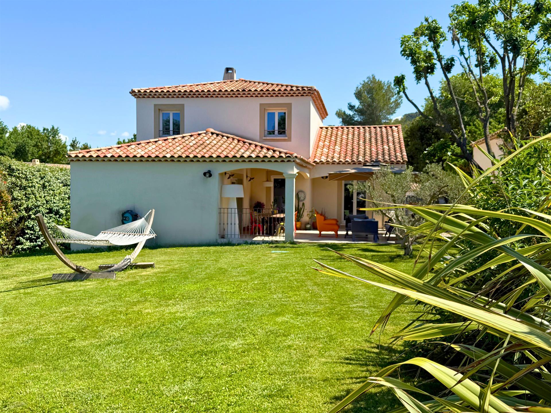 Maison à vendre, 145m², Le Puy-Sainte-Réparade