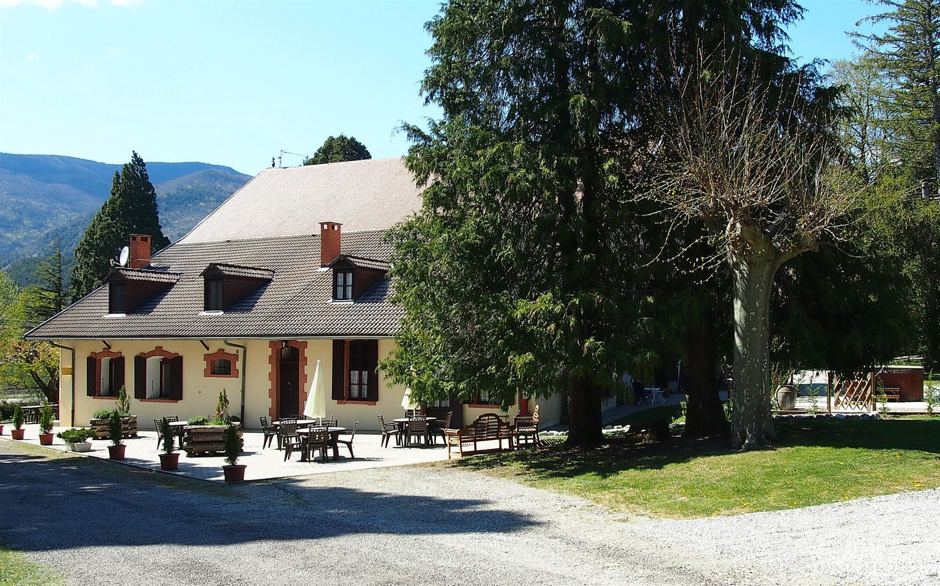 Maison à vendre, 470m², Saint-Pierre-d'Argençon