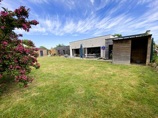 Advert pic 0