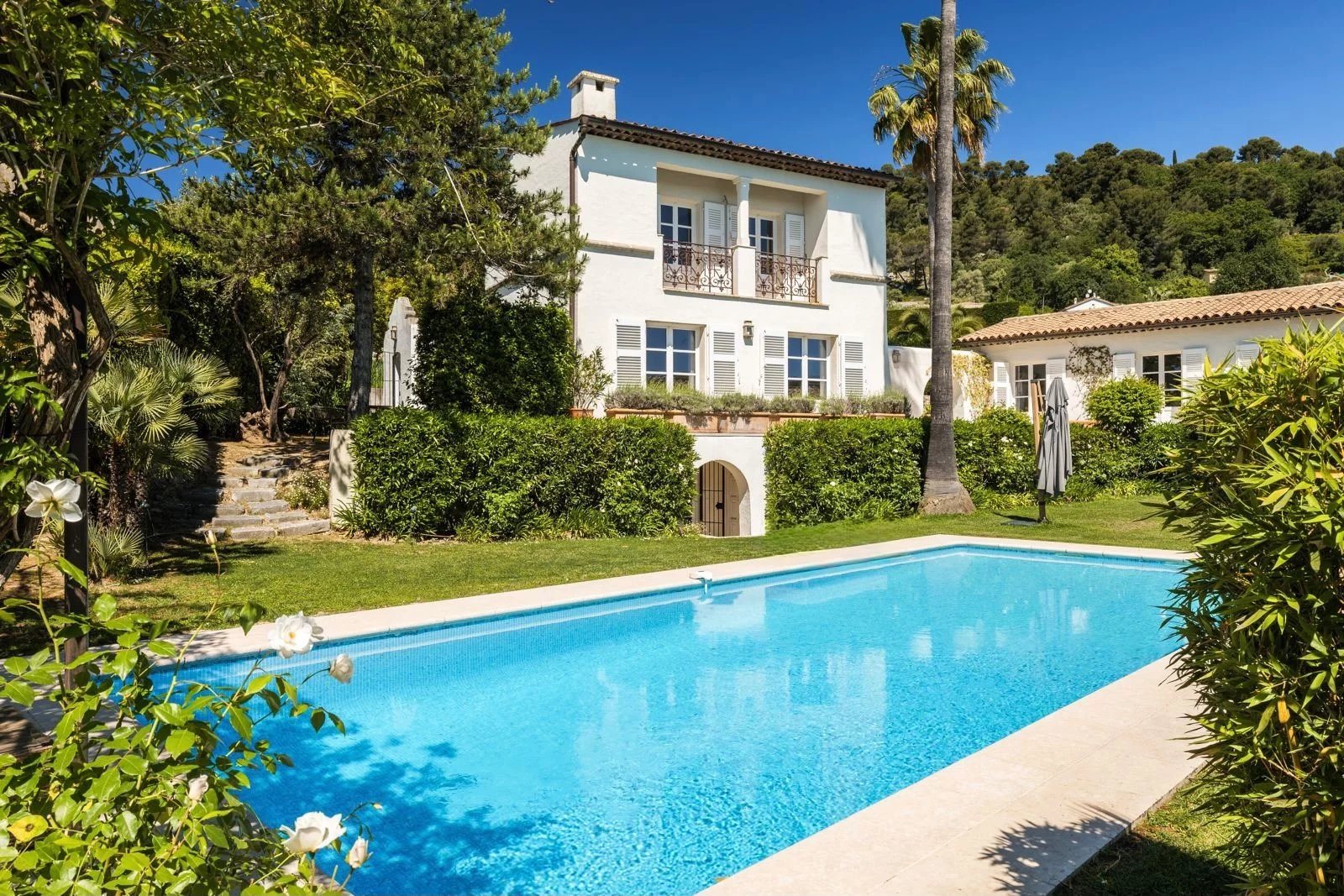 Maison à vendre, 365m², Saint-Paul-de-Vence