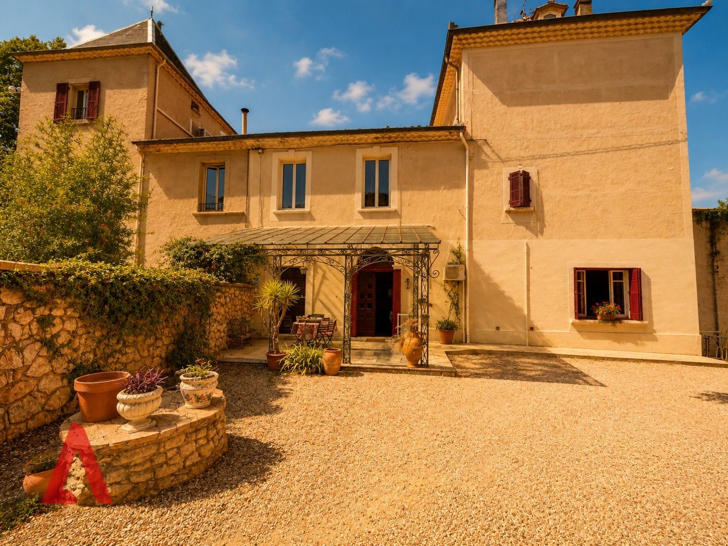 Maison à vendre, 330m², Roujan