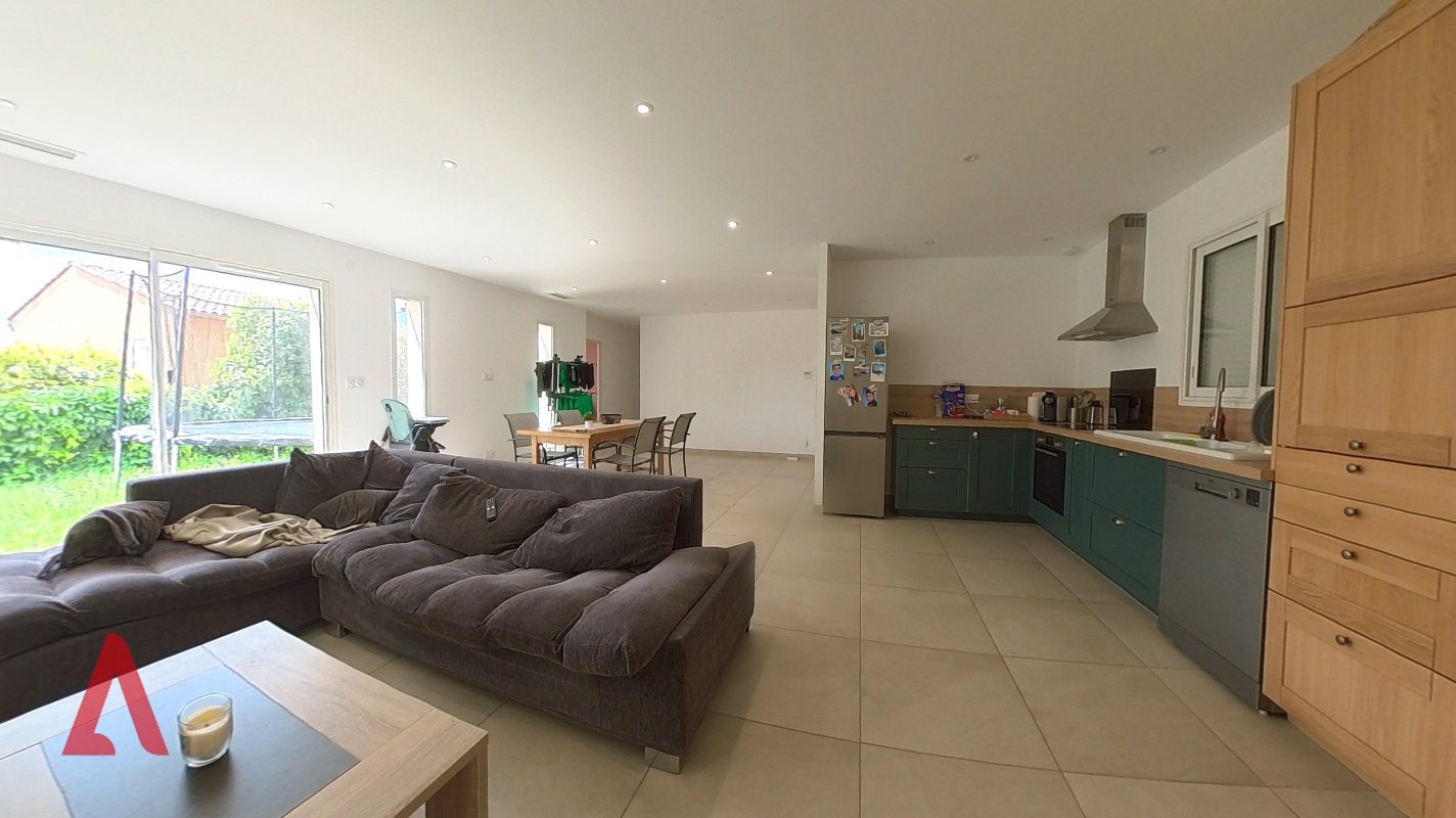 Maison à vendre, 118m², Saint-Félix-de-Lodez