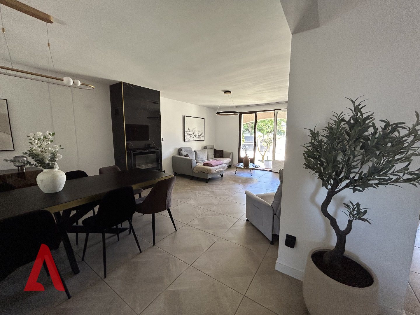 Maison à vendre, 120m², Nézignan-l'Evêque