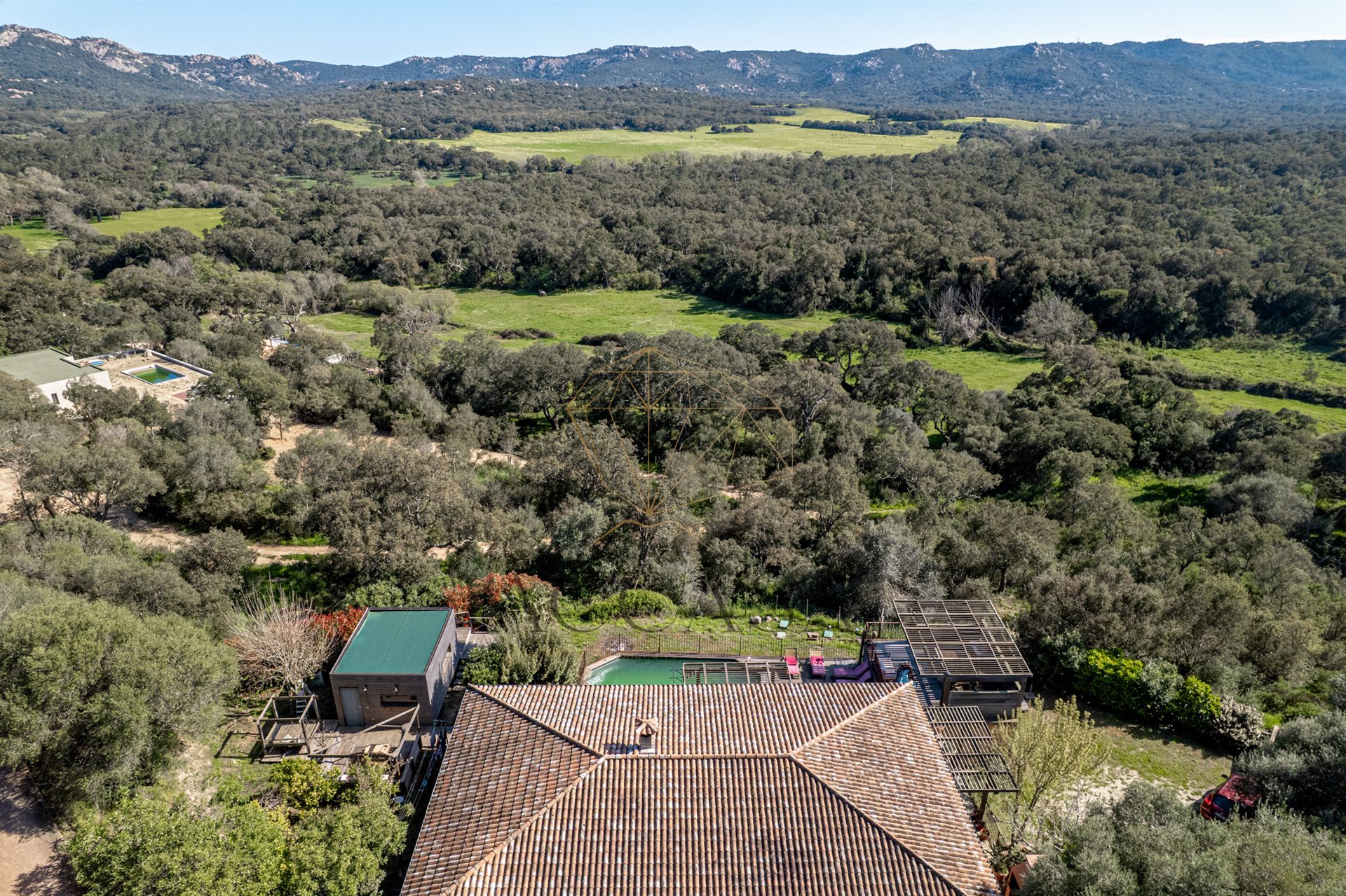 Maison à vendre, 239m², Sotta