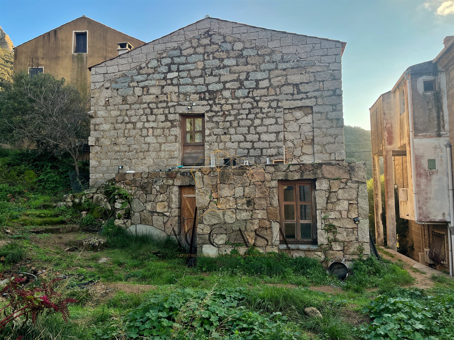 Maison à vendre, 79m², Figari