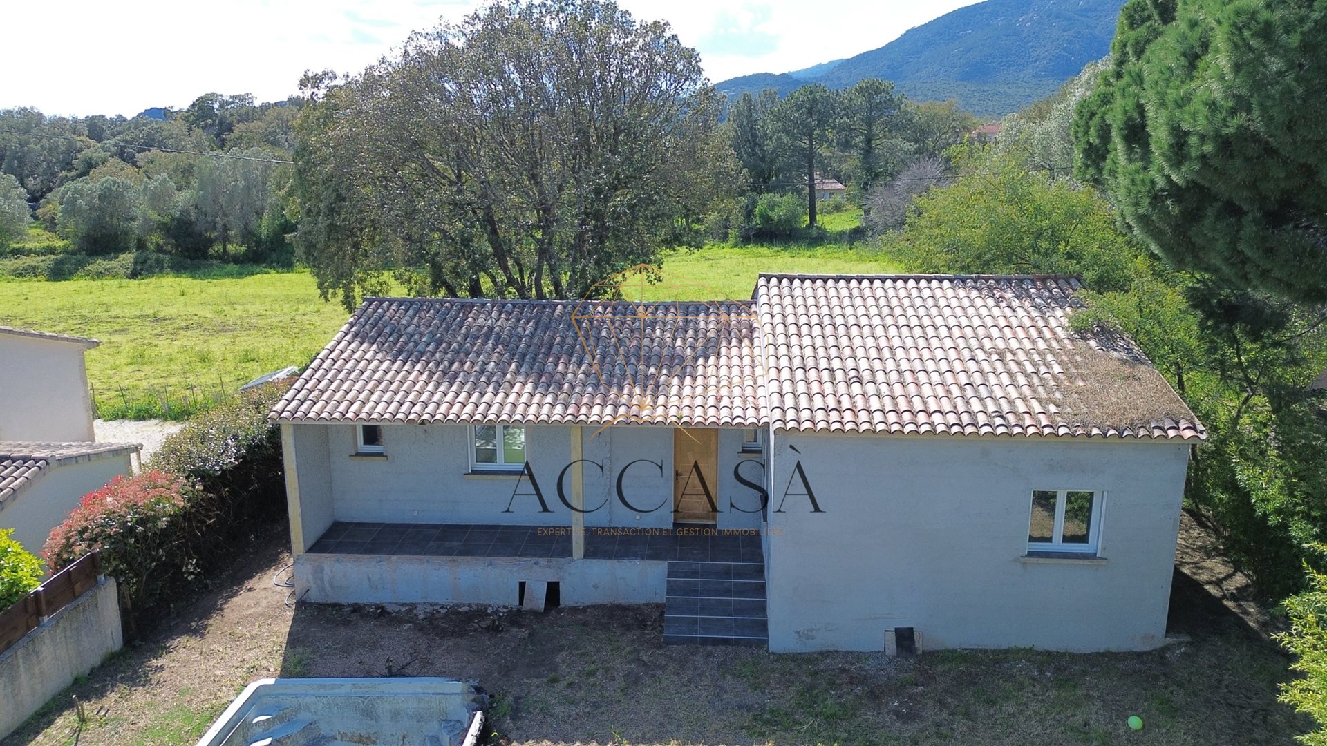 Maison à vendre, 111m², Porto-Vecchio