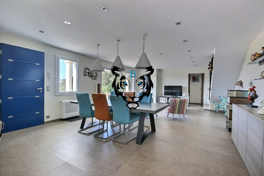 Maison à vendre, 140m², La Londe-les-Maures