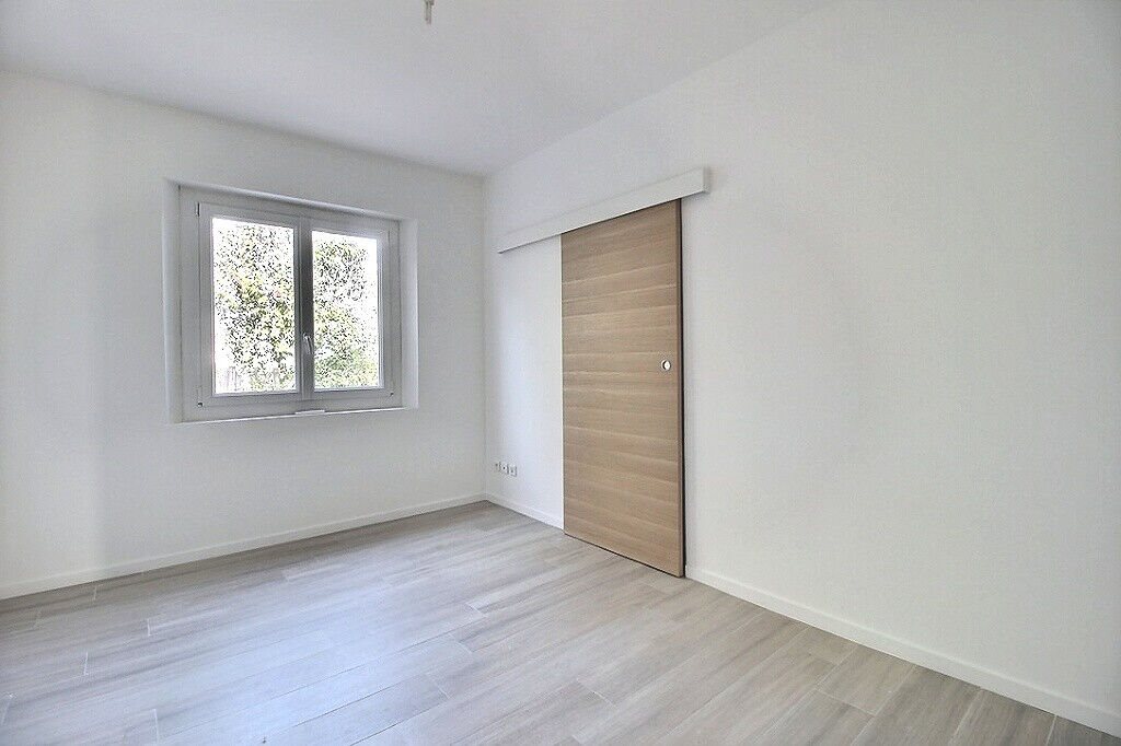 Maison à vendre, 37m², Roquebrune-sur-Argens